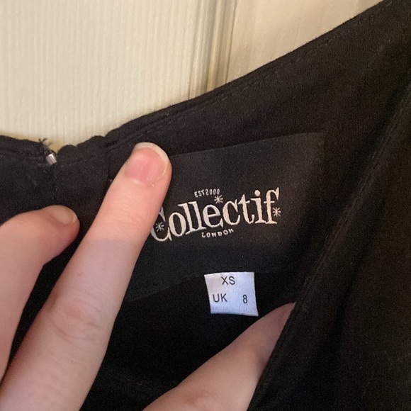 🖤 Jolie robe avec broderies de fruits - Picture 5 of 6